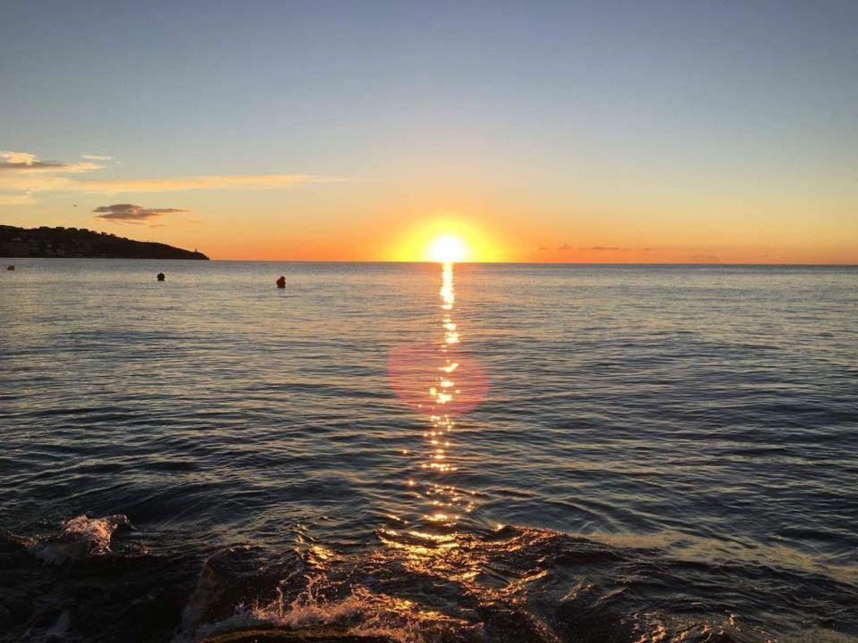 Primera Linea De Playa, Vistas Al Mar بينيكاسّين المظهر الخارجي الصورة